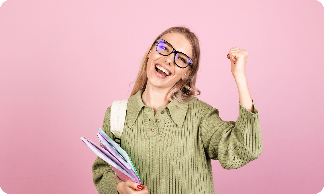 ОБИРАЄ ОНЛАЙН