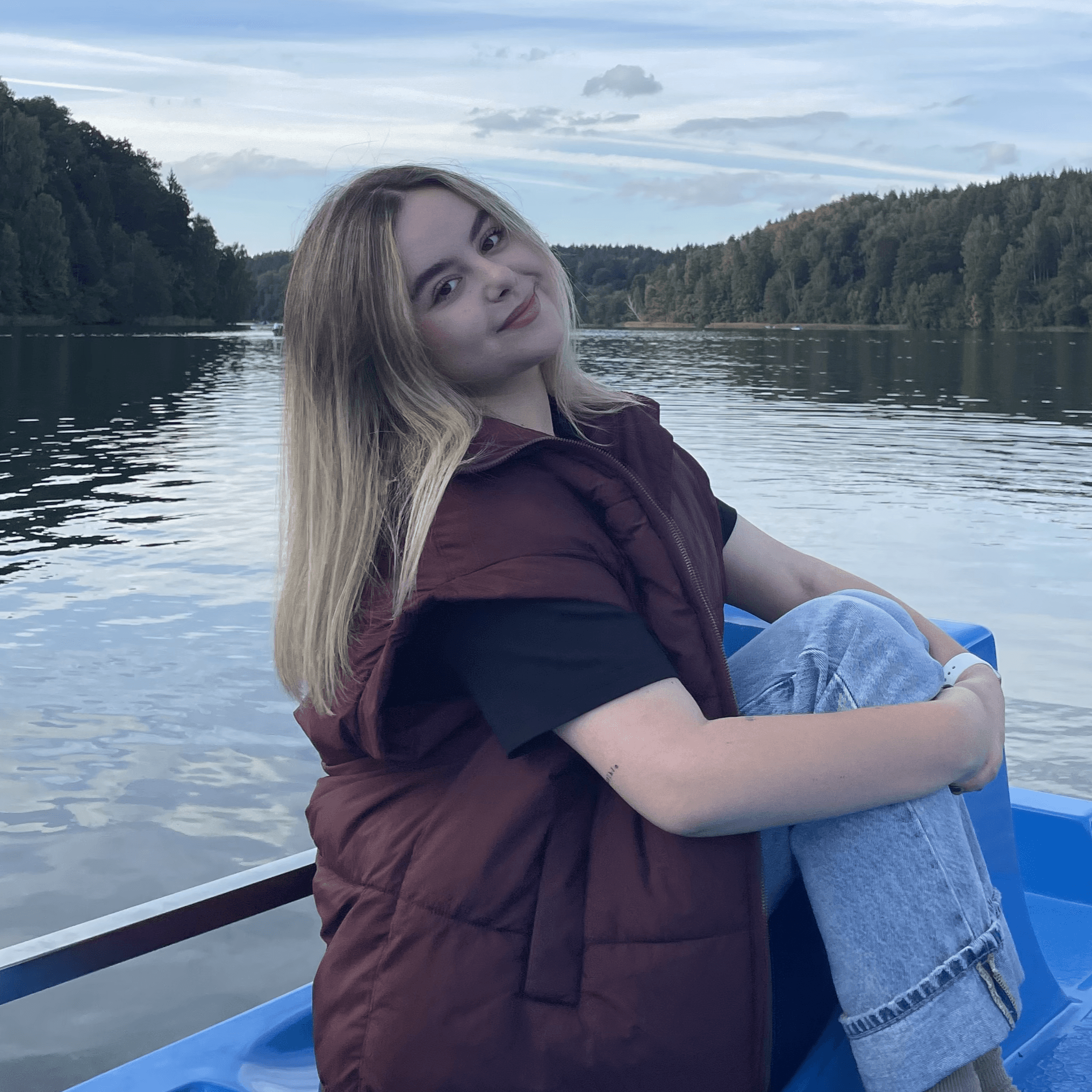 Анастасія Хазінова